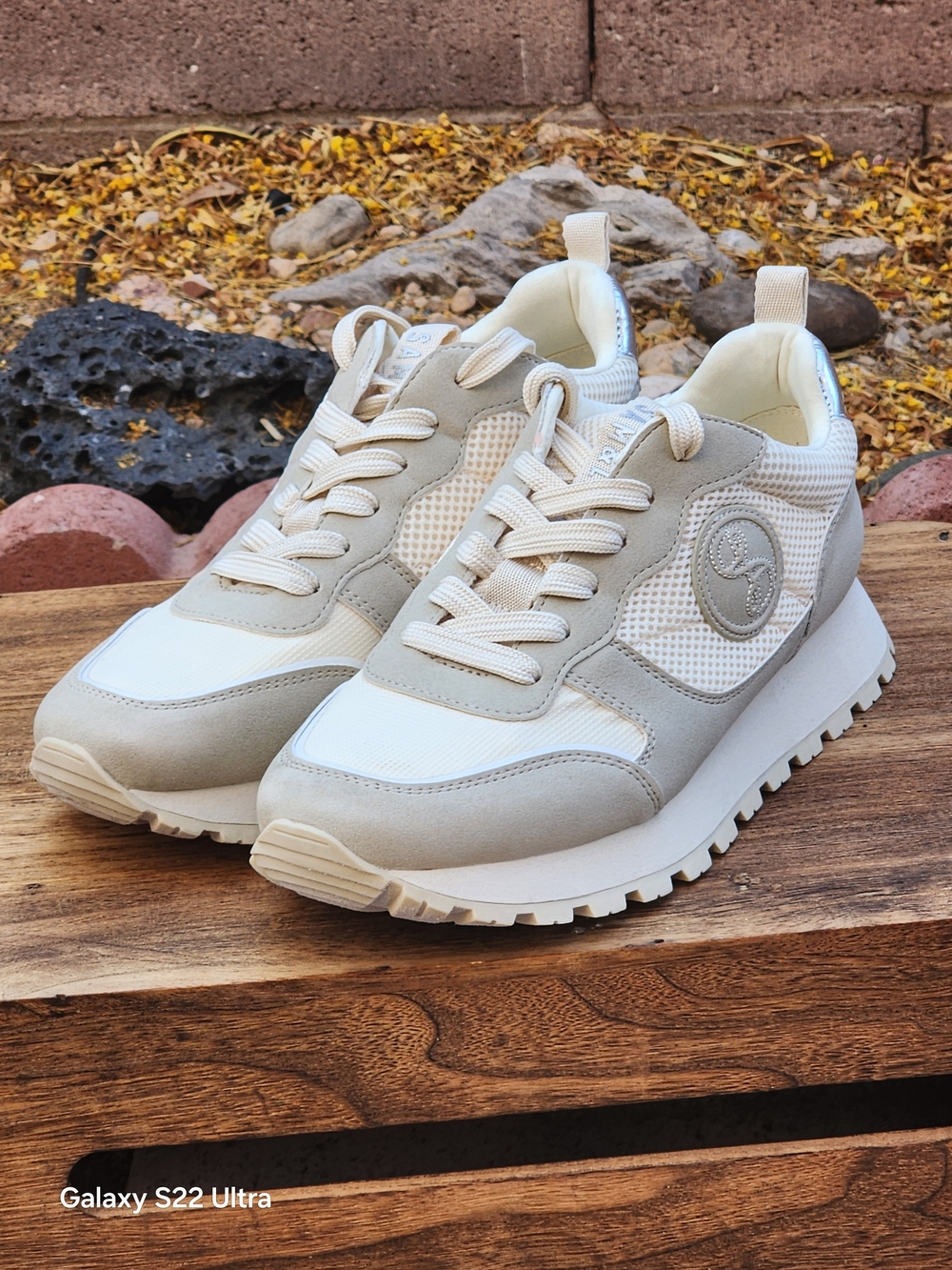 Sam & Libby Women's Warm Smoke Randal Mesh Casual Platform Sneakers Size 8.5 - Picture 3 of 8